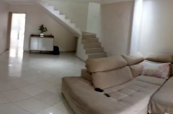 Casa para Venda em Barueri / SP no bairro Parque Esmeralda