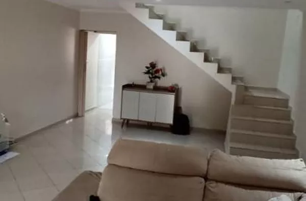 Casa para Venda em Barueri / SP no bairro Parque Esmeralda