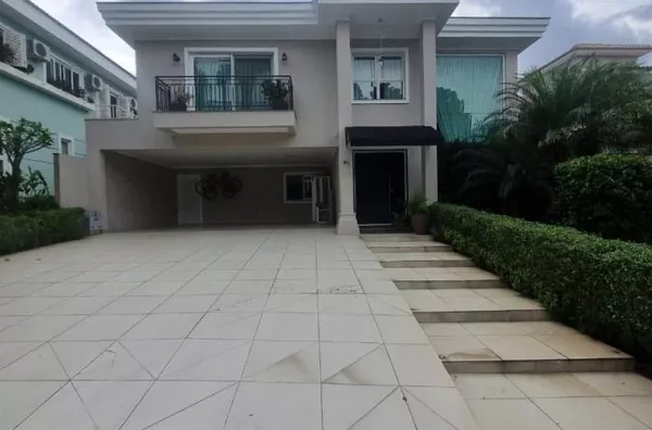 Casa para Locação em Barueri / SP no bairro Alphaville Conde II