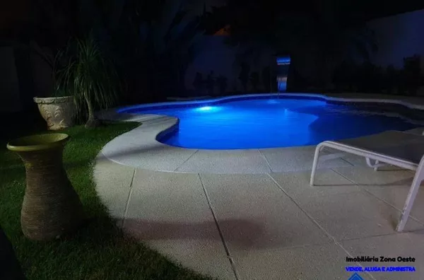 Casa para Venda em Santana de Parnaíba / SP no bairro Morada das Flores (Aldeia da Serra)