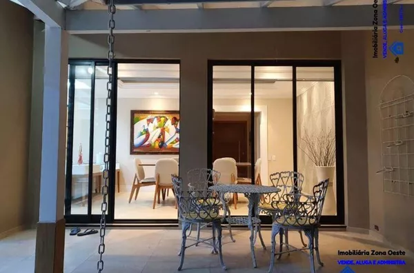 Casa para Venda em Santana de Parnaíba / SP no bairro Morada das Flores (Aldeia da Serra)