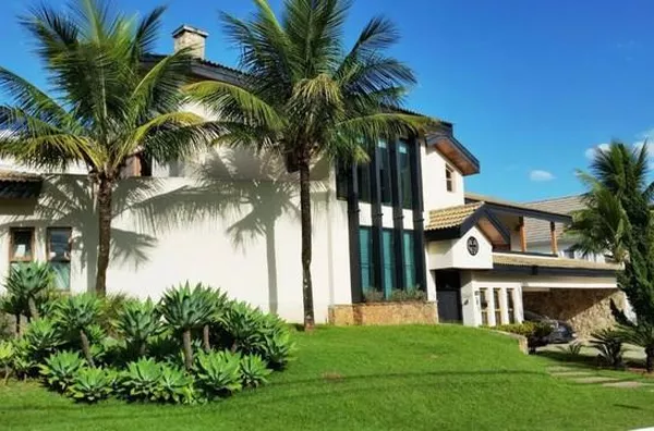 Casa para Venda em Santana de Parnaíba / SP no bairro Alphaville