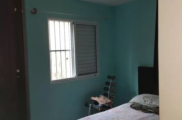Apartamento para Venda em Carapicuíba / SP no bairro Jardim Helena