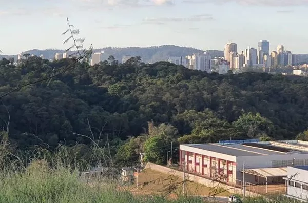 Terreno para Venda em Barueri / SP no bairro Vila do Conde