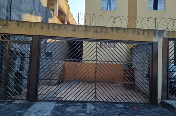 Casa para Venda em Barueri / SP no bairro Jardim Maria Cristina