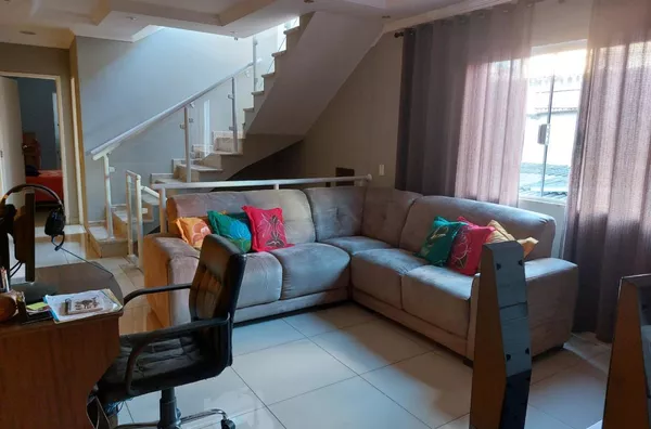 Casa para Venda em Barueri / SP no bairro Jardim Audir