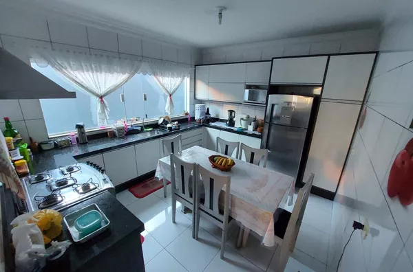 Casa para Venda em Barueri / SP no bairro Jardim Audir