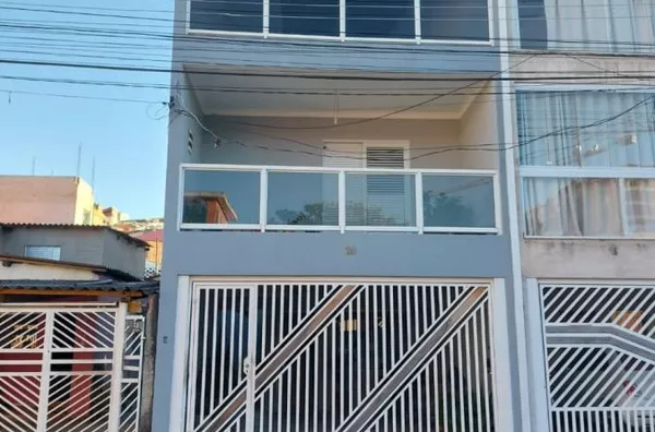 Casa para Venda em Barueri / SP no bairro Jardim Audir