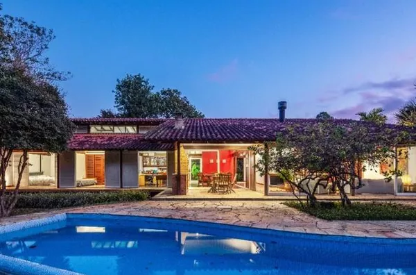 Casa para Venda em Carapicuíba / SP no bairro Recanto Impla