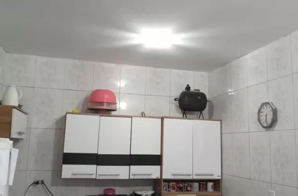 Casa para Venda em Carapicuíba / SP no bairro Alto de Santa Lúcia