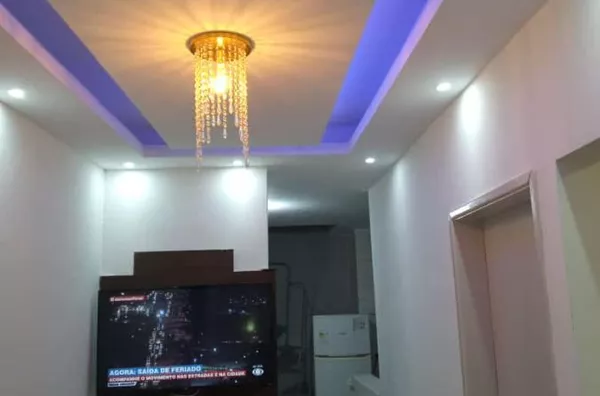 Casa para Venda em Carapicuíba / SP no bairro Alto de Santa Lúcia