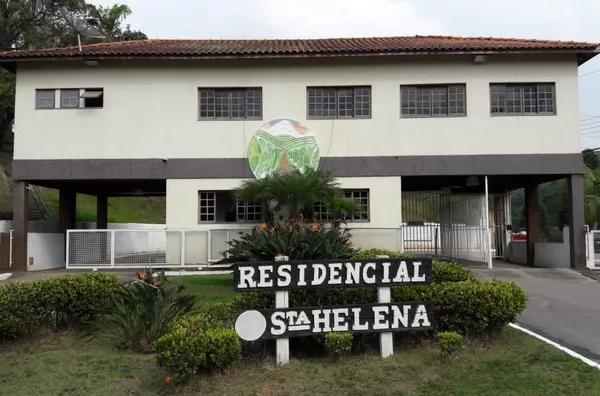 Terreno para Venda em Santana de Parnaíba / SP no bairro Residencial Santa Helena - Gleba I