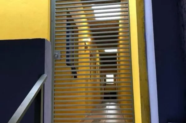 Casa para Venda em Barueri / SP no bairro Parque dos Camargos