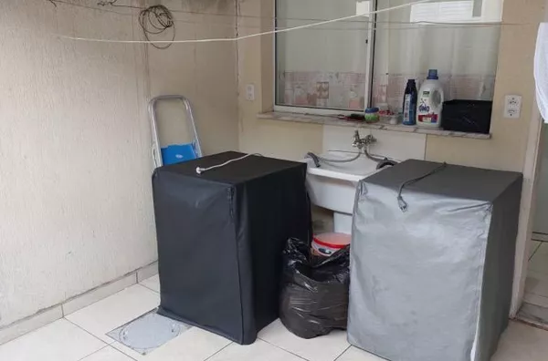 Casa para Venda em Jandira / SP no bairro Parque Nova Jandira