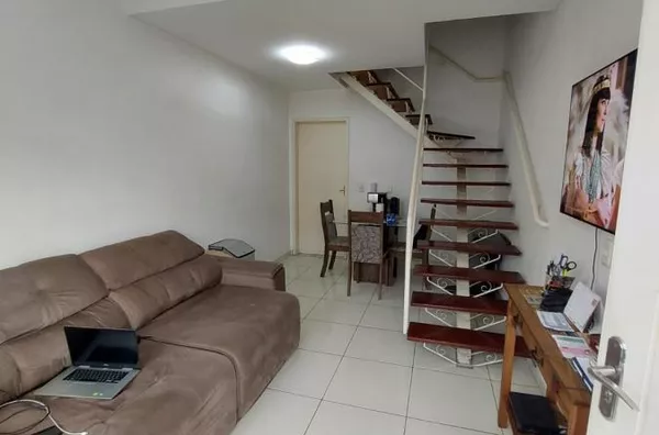 Casa para Venda em Jandira / SP no bairro Parque Nova Jandira