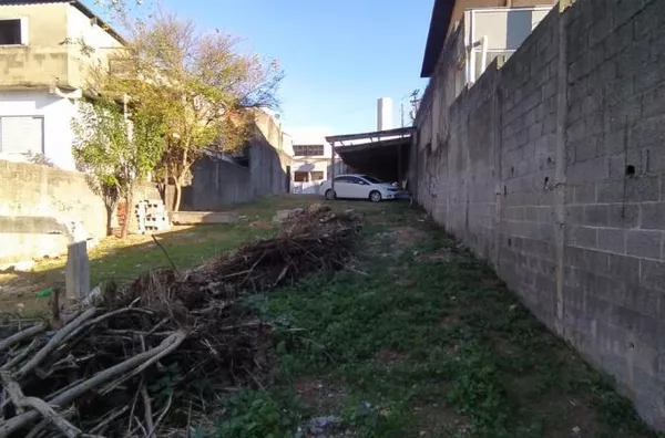 Terreno para Venda em Barueri / SP no bairro Vila Engenho Novo