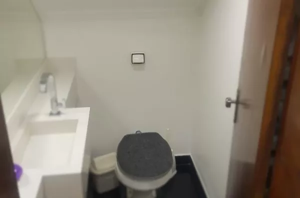 Casa para Venda em Carapicuíba / SP no bairro Vila Quintino