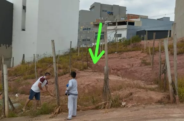 Terreno para Venda em Barueri / SP no bairro Vila do Conde