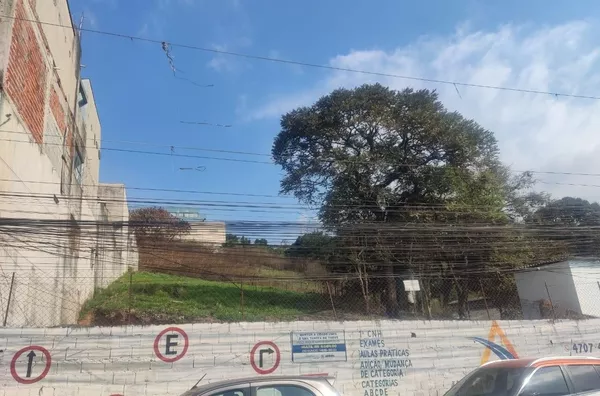 Terreno para Venda em Jandira / SP no bairro Jardim Gabriela I