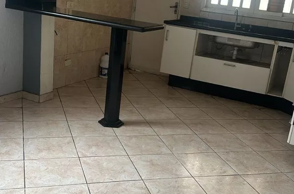 Casa para venda, 4 quarto(s),  Vila Boa Vista, Barueri