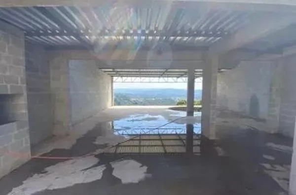 Casa para Venda em Santana de Parnaíba / SP no bairro Alphaville