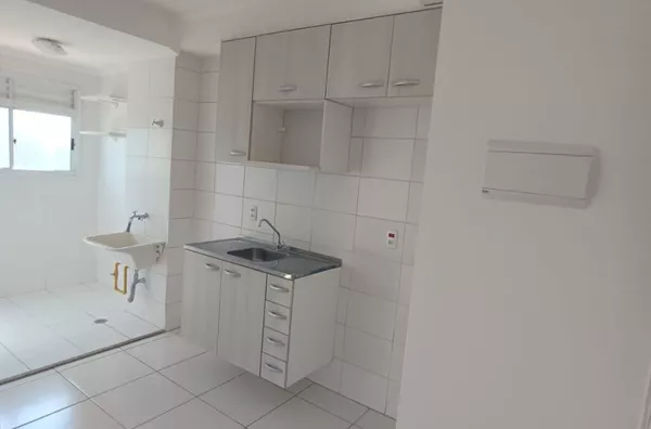Apartamento para Locação em Barueri / SP no bairro Vila São João