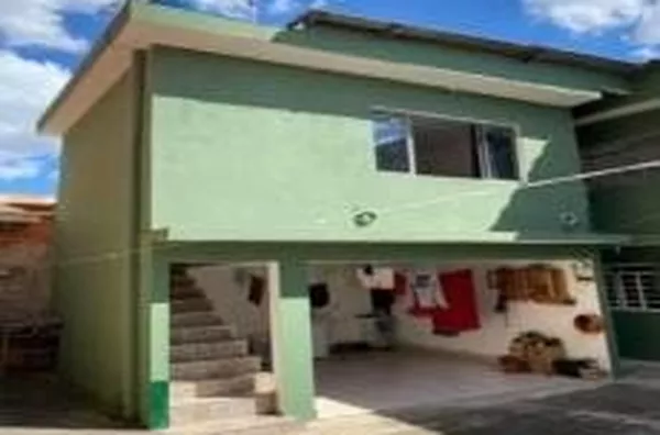 Casa para Venda em Jandira / SP no bairro Jardim Velho Sanazar