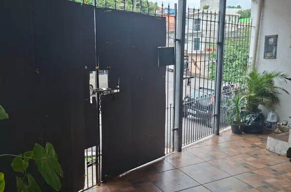 Casa para venda, 2 quarto(s),  Parque Dos Camargos, Barueri