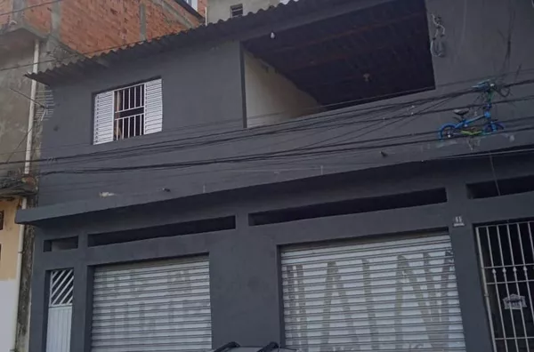 Casa para Venda em Barueri / SP no bairro Vila Universal