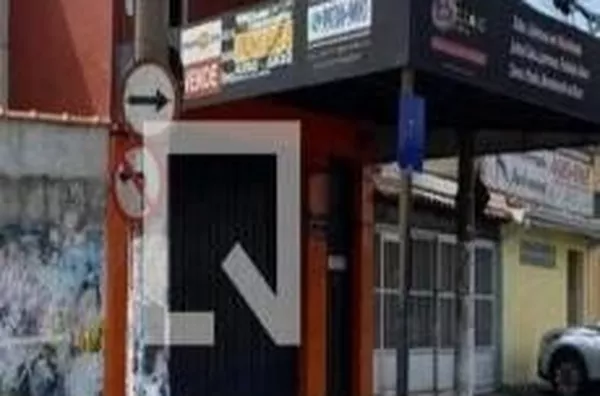 Casa para Venda em Barueri / SP no bairro Nova Aldeinha/Aldeia