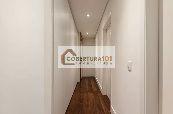 Apartamento reformado à venda em Higienópolis, um por andar, 270 m², 3 dormitórios, 2 suítes e 2 vagas - Foto 31