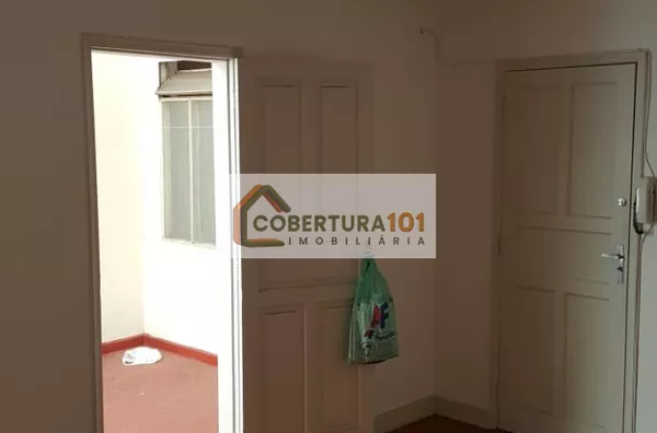 Kitnet / conjugados para Alugar 27,00 m², por R$ 2.100,00 - Pinheiros - São Paulo