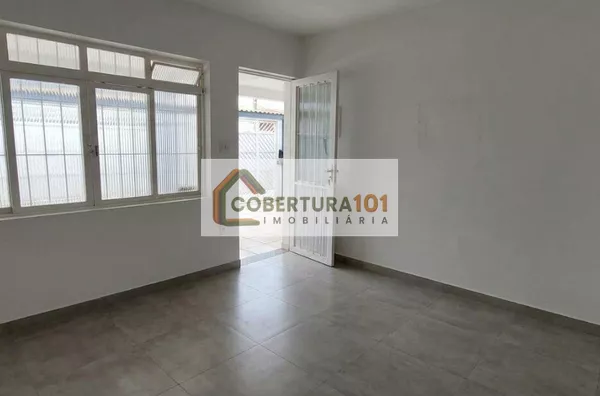 Sobrado para Alugar 3 dorm.150,00 m², por R$ 3.000,00 - Parque São Lucas - São Paulo