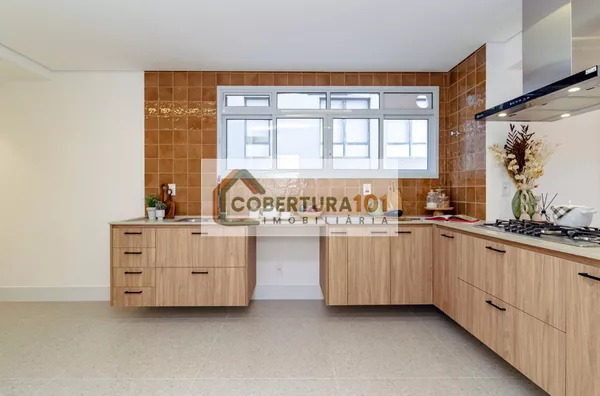 Apartamento à venda em Higienópolis, um por andar, 229,71 m², 3 dormitórios e 2 vagas - Foto 3