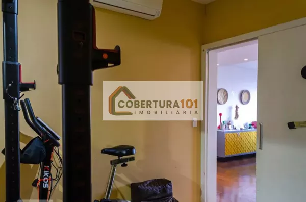 Apartamento para Alugar 4 dorm. 240,00 m², por R$ 7.500,00 - República - São Paulo