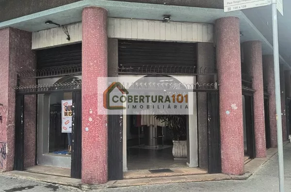 Loja de Esquina com Mezanino para Locação 100m², República, São Paulo