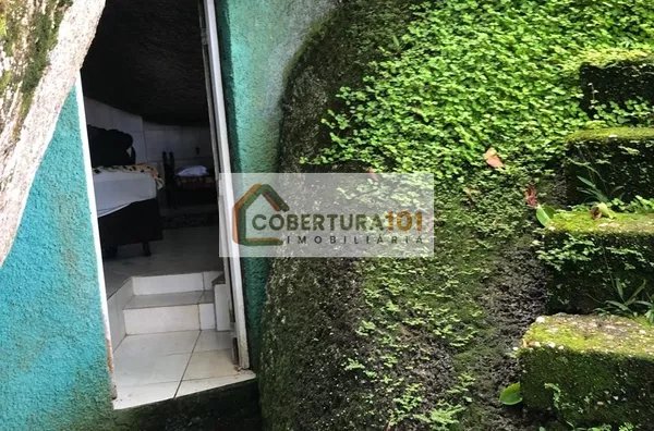 Ilha à Venda 1 dorm. 18.900,00 m², por R$ 5.000.000,00 - Campo Grande - Bombinhas