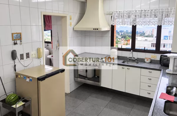 Apartamento à Venda em Moema com 200 m², 4 Suítes e 4 Vagas - Foto 29