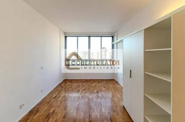 Studio para locação na República, 28m², reformado, com cozinha integrada e coworking no condomínio