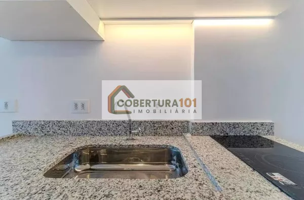 Studio para locação na República, 28m², reformado, com cozinha integrada e coworking no condomínio