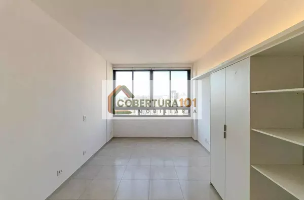 Studio para locação na República, 28m², reformado, com cozinha integrada e coworking no condomínio