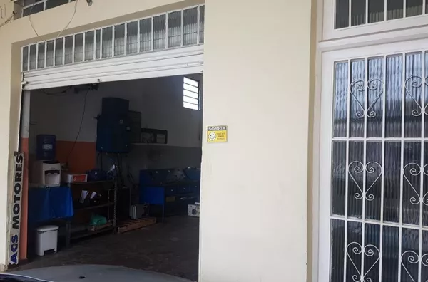 Sobrado com 3 dorms e Salão à venda, 257 m² por R$ 590.000 - Vila Maria de Maggi - Suzano/SP - Foto 3