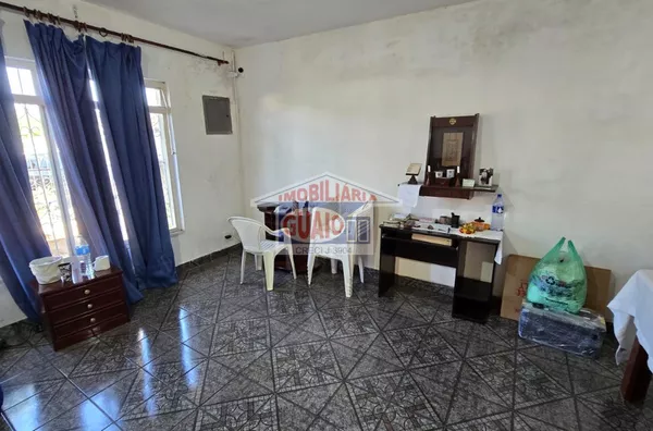 Casa à venda, com 2 dormitórios + Edícula por R$ 400.000,00 no Parque Maria Helena, Suzano