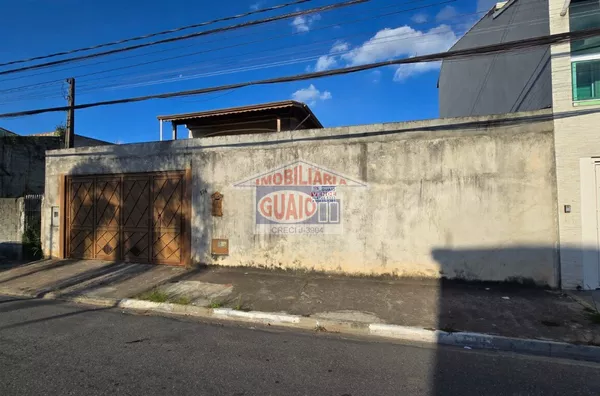 Sobrado com 3 Dormitórios e Quintal Espaçoso à Venda por R$ 720.000,00 no Jardim Quaresmeira, Suzano-SP - Foto 2