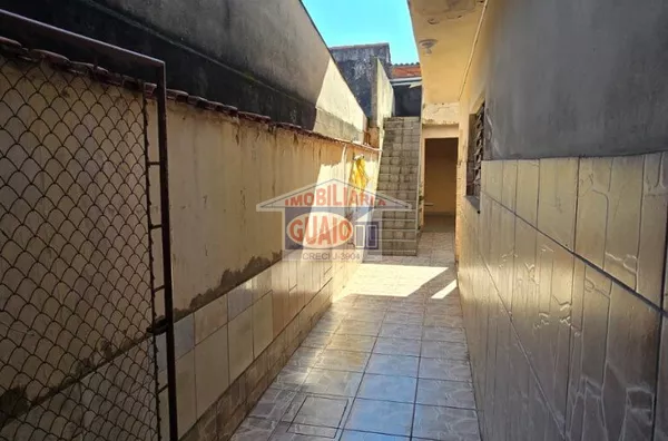 Sobrado para venda, 4 dormitórios por R$ 800.000,00 na Vila Amorim, Suzano