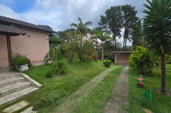 Chácara para Venda, 3 dorms (1 suíte) + Piscina, Salão e Pomar, por R$ 1.150.000,00, no Parque Alvorada, Suzano - Foto 2