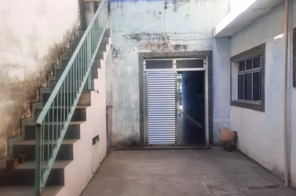 Sobrado com 2 imóveis à venda, 102 m² por R$ 400.000,00 - Jardim Santa Lúcia - Suzano/SP - Foto 4