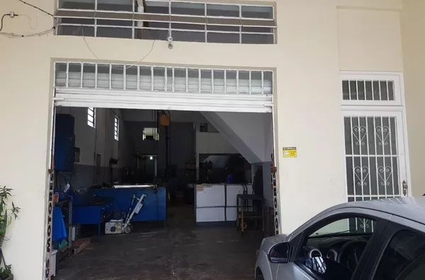 Sobrado com 3 dorms e Salão à venda, 257 m² por R$ 590.000 - Vila Maria de Maggi - Suzano/SP - Foto 4