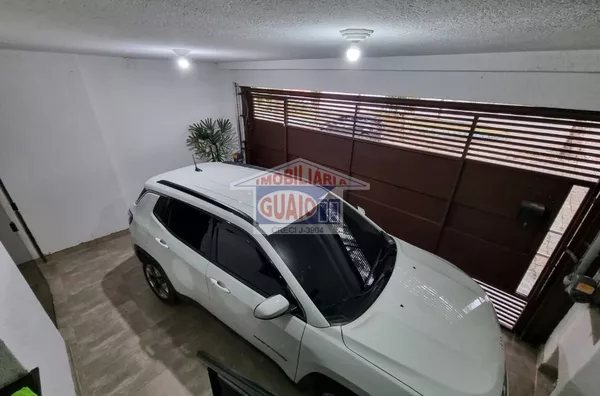Sobrado com 2 dormitórios à venda, 226 m² por R$ 700.000,00 - Sítio São José - Suzano/SP - Foto 2