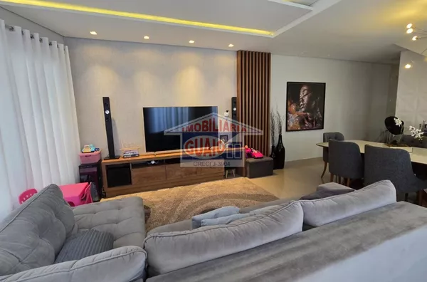 Sobrado para venda, 3 dorms (1 suíte) + Área Gourmet e Piscina por R$ 950.000,00 no Jardim Quaresmeira Iii, Suzano